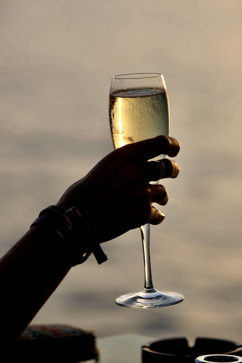 9. GRECE : Mykonos 2, à la verticale (VTL)