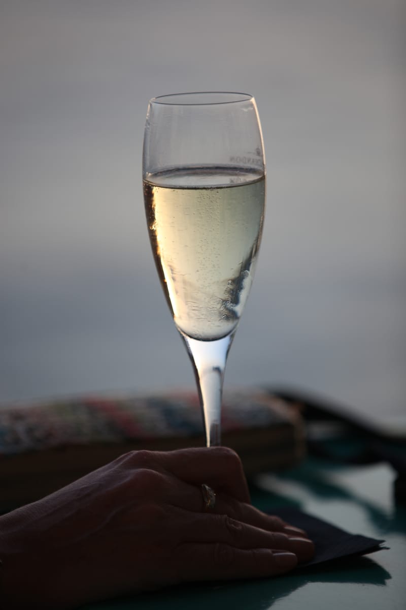 9. GRECE : Mykonos 2, à la verticale (VTL)