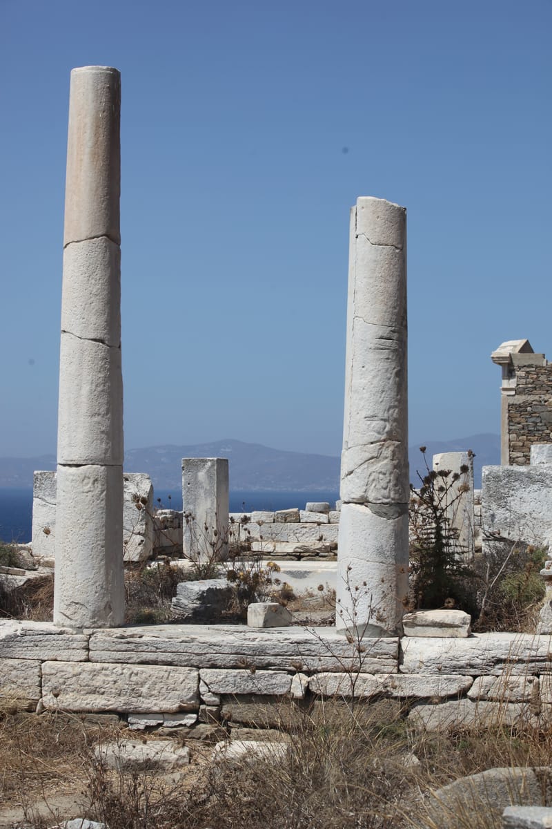 10. GRECE : Mykonos, l'île et sa nature profonde (VTL)