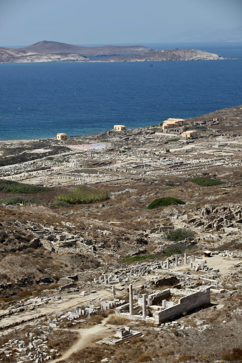 10. GRECE : Mykonos, l'île et sa nature profonde (VTL)