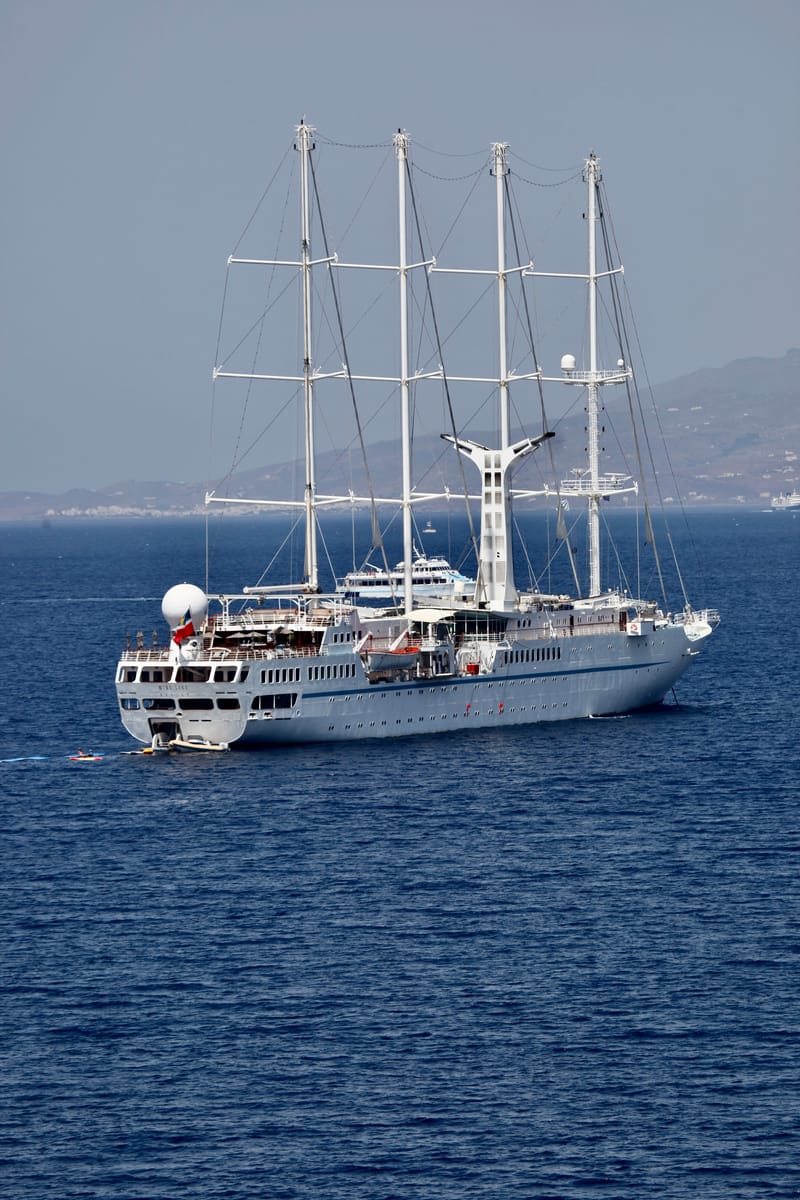 10. GRECE : Mykonos, l'île et sa nature profonde (VTL)