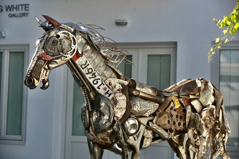 13. GRECE : Selec MYKONOS (HRZ)