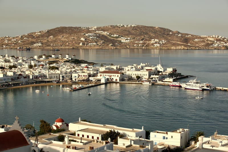 13. GRECE : Selec MYKONOS (HRZ)