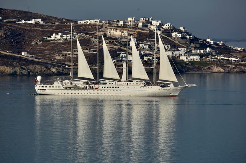 13. GRECE : Selec MYKONOS (HRZ)