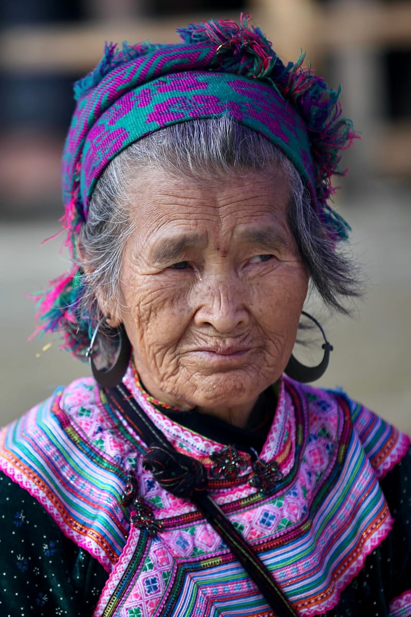 1. Les HMONGS : Marché de Bac Ha