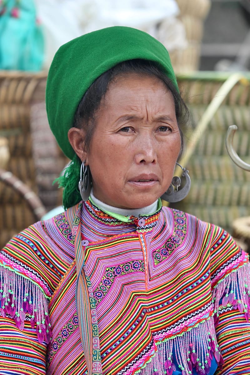1. Les HMONGS : Marché de Bac Ha