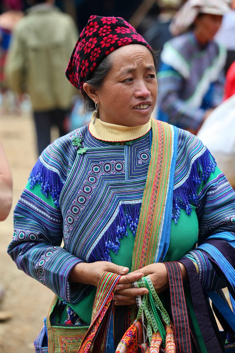 1. Les HMONGS : Marché de Bac Ha