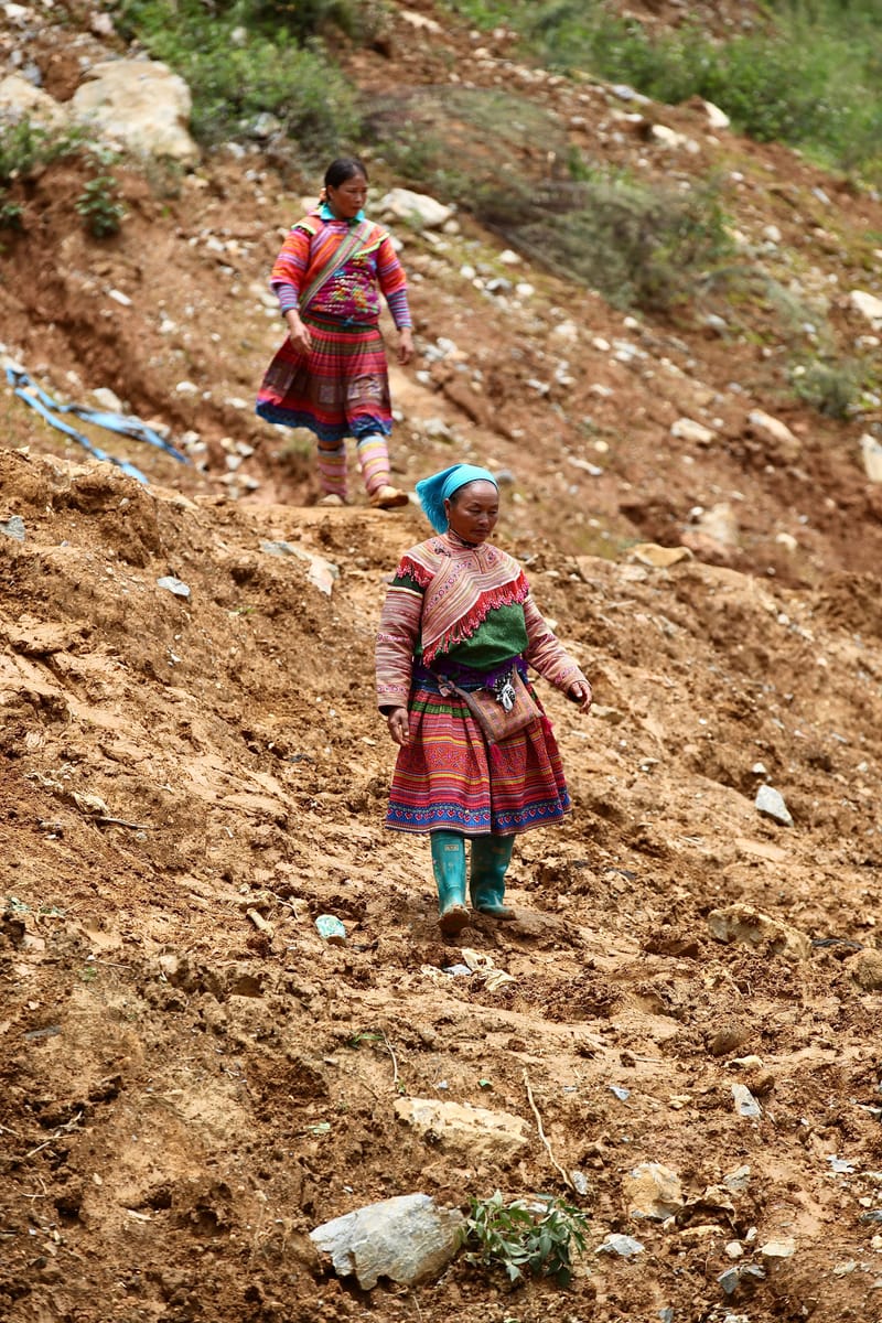 1. Les HMONGS : Marché de Bac Ha