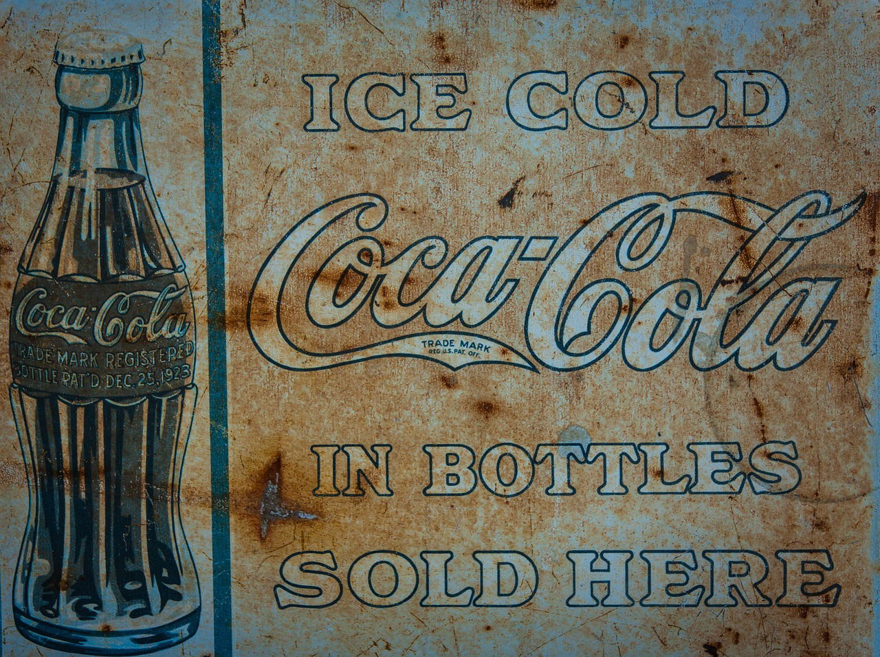 ancien logo coca cola packaging boisson bouteille en verre