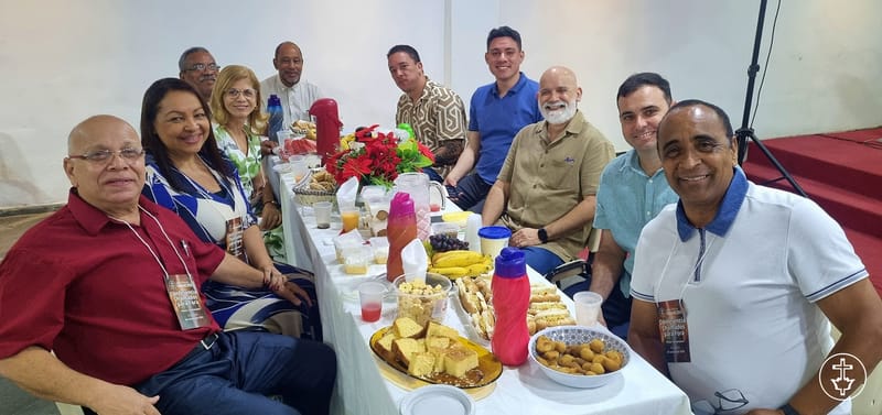 CONFERÊNCIA CHAMADOS PARA FORA