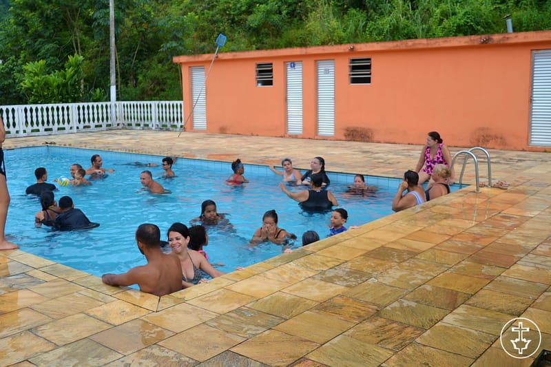 COMUNHÃO, DIVERSÃO E MUITA ALEGRIA