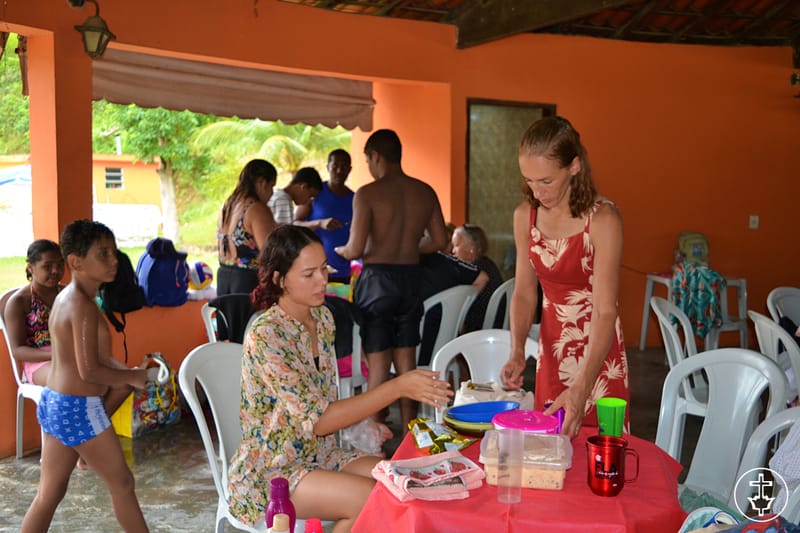 COMUNHÃO, DIVERSÃO E MUITA ALEGRIA