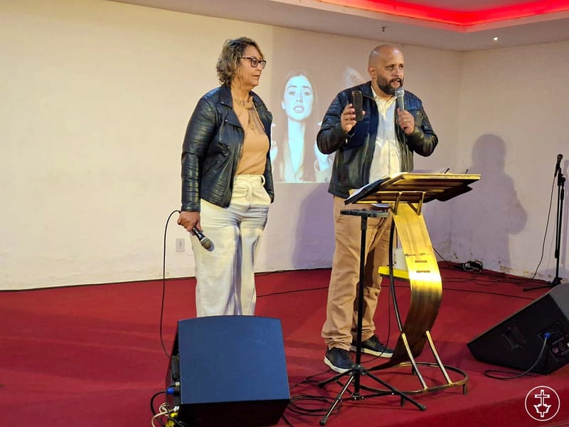 REUNIÃO ESPECIAL PARA CASAIS