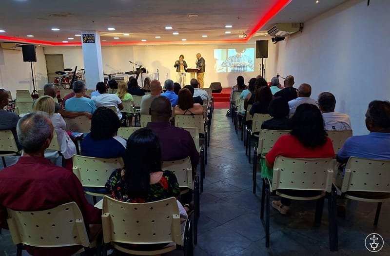 REUNIÃO ESPECIAL PARA CASAIS