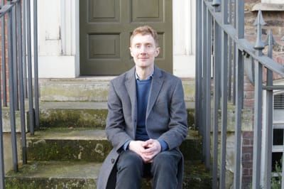 TOM O C WILSON: SOLO ESCUCHANDO