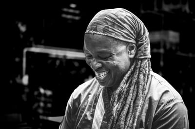 SIDIKI CAMARA: LA MÚSICA, EL LENGUAJE UNIVERSAL