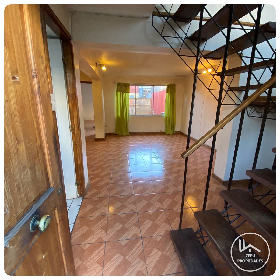 Casa en Venta – Sector Camilo Olavarría, Coronel