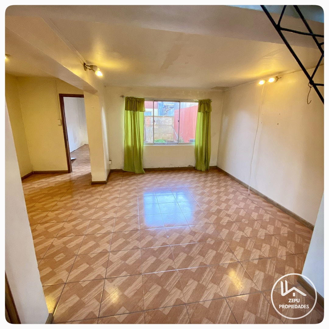 Casa en Venta – Sector Camilo Olavarría, Coronel