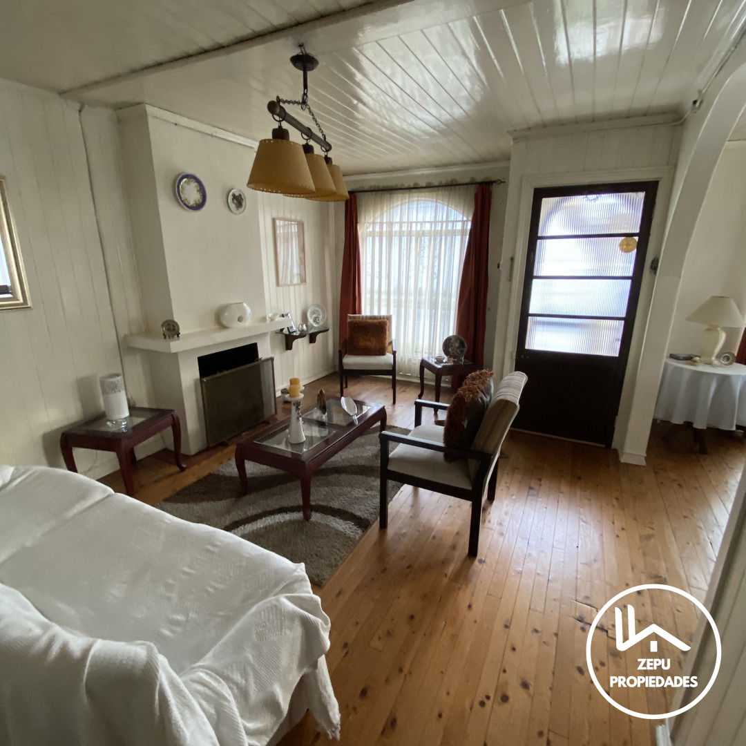 Casa en Venta – Calle Sotomayor, a pasos del centro de Coronel