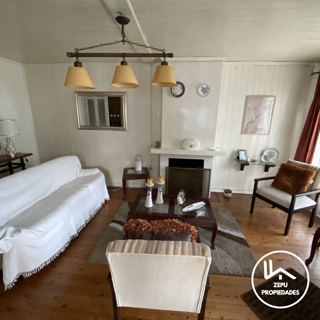 Casa en Venta – Calle Sotomayor, a pasos del centro de Coronel