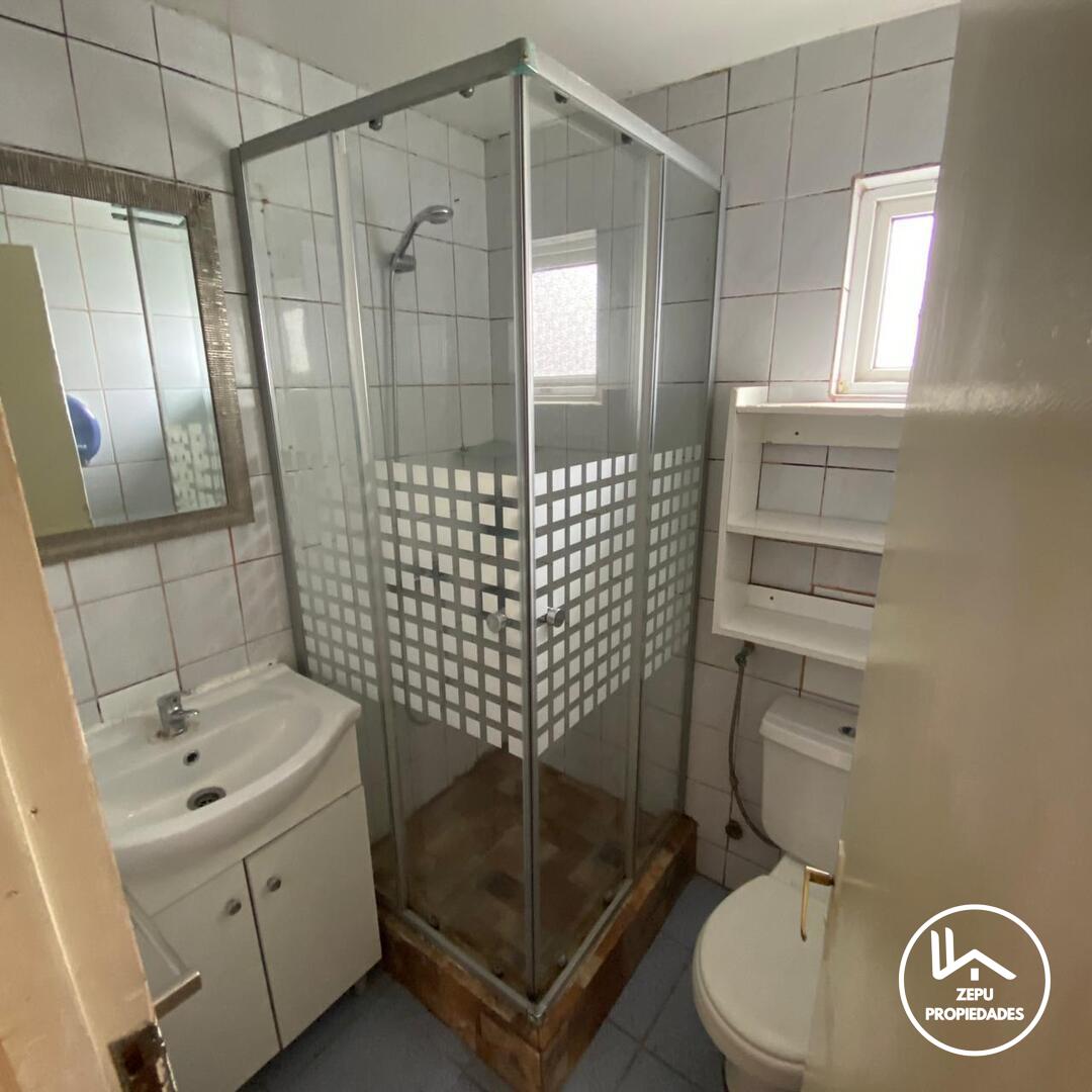 SE ARRIENDA CASA EN SECTOR LAGUNILLA 4