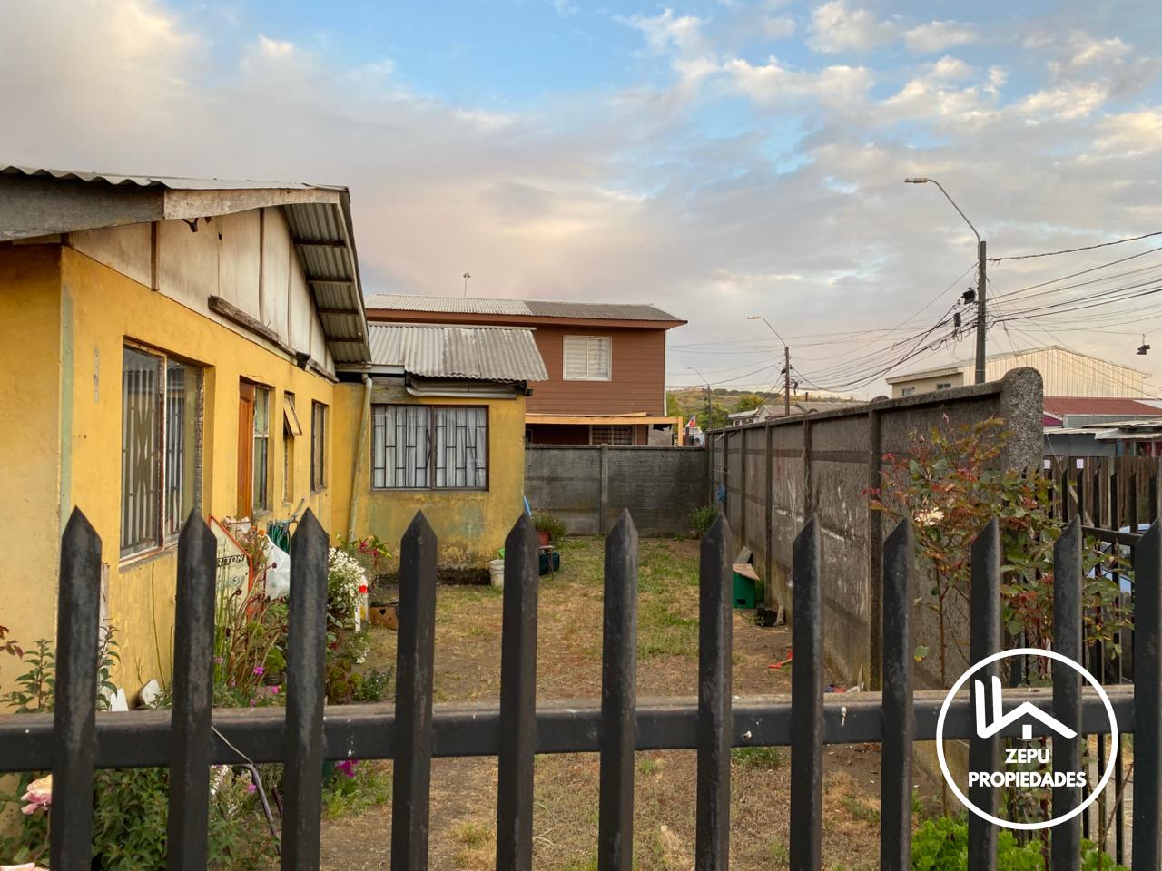 SE VENDE CASA EN SECTOR FRANK MARDONES CORONEL 