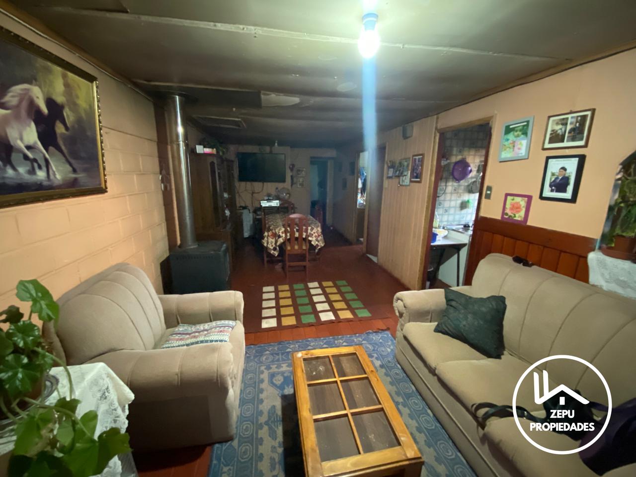 SE VENDE CASA EN SECTOR FRANK MARDONES CORONEL 