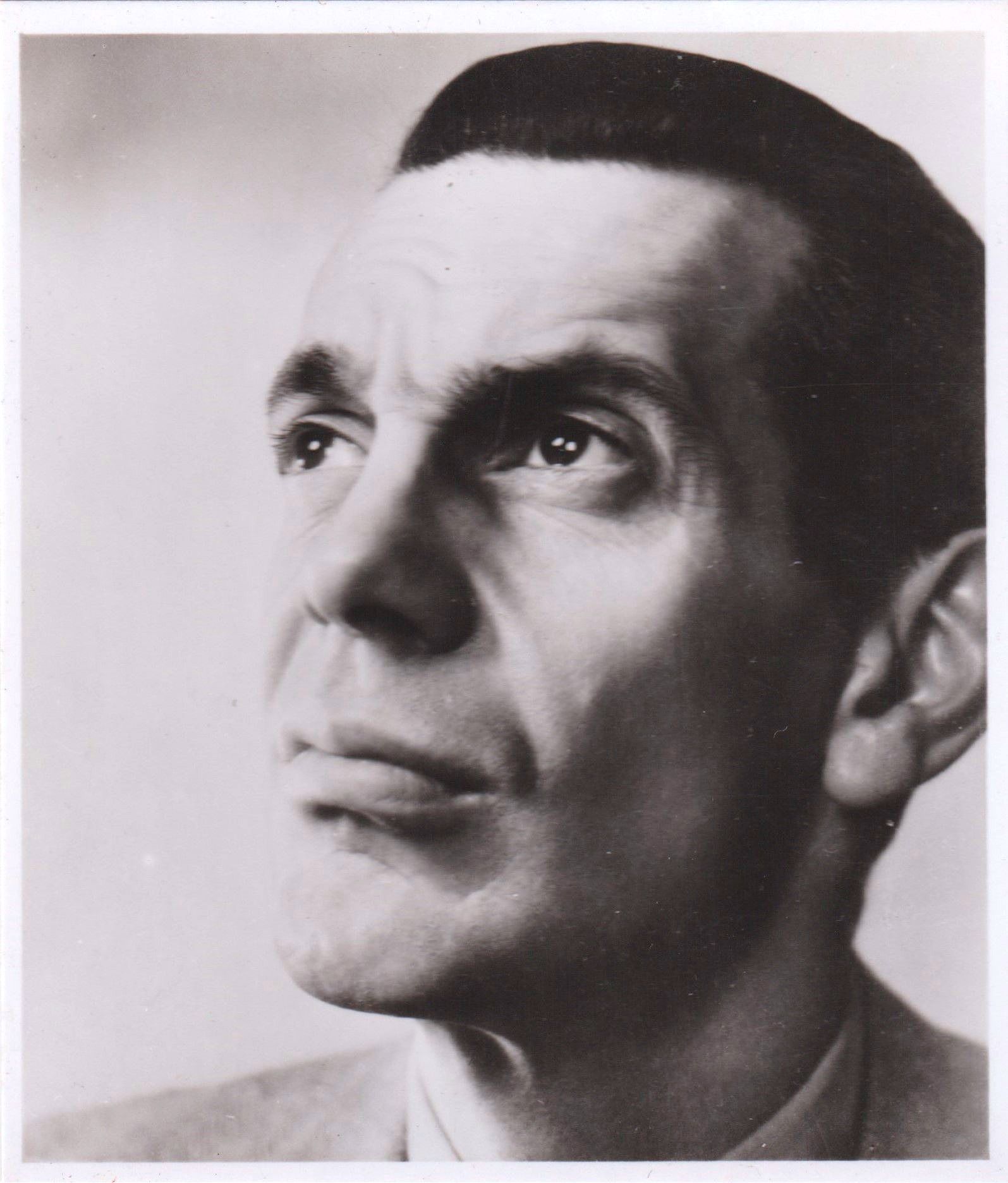 RAYMOND MASSEY