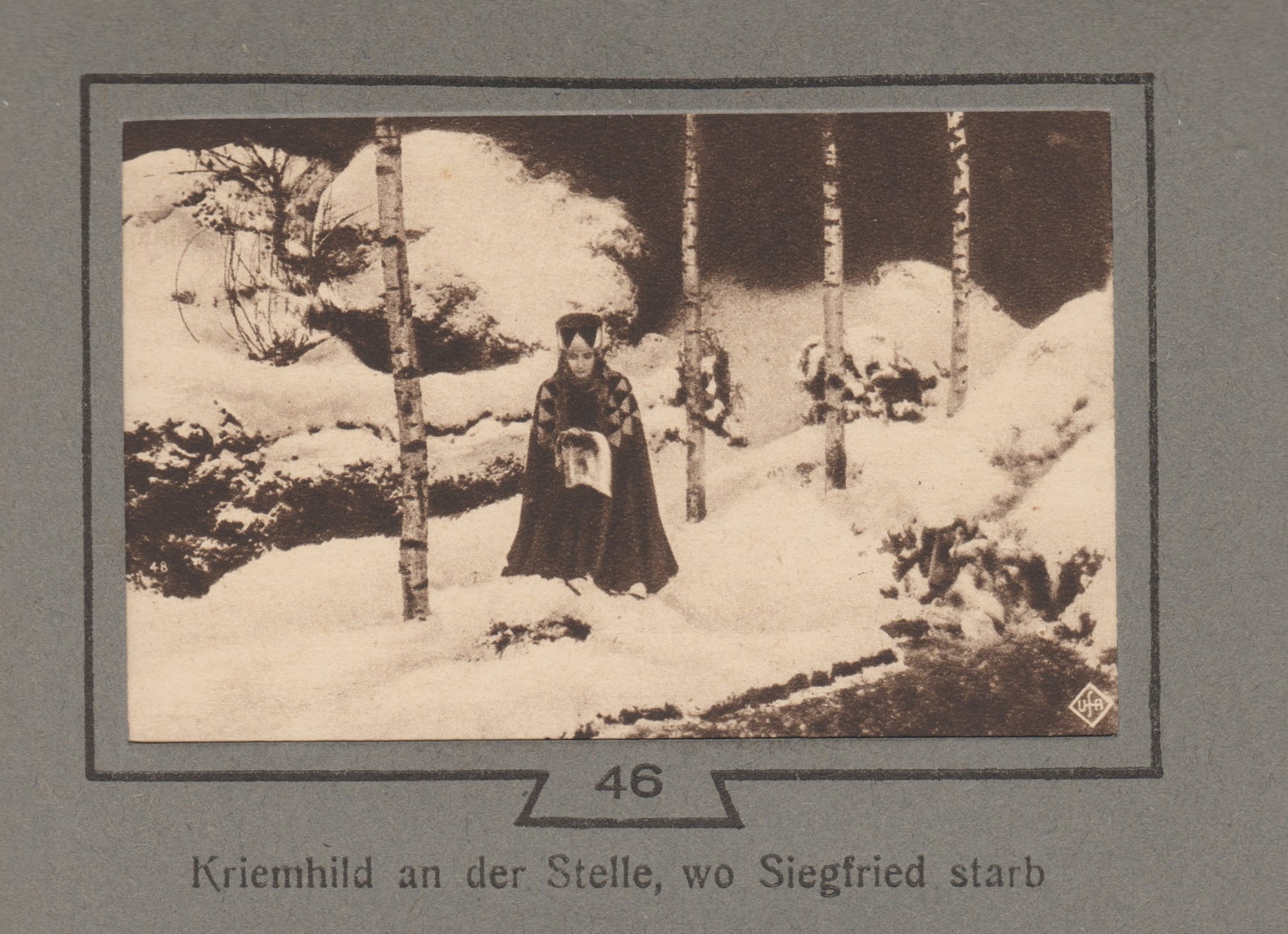 L'Estetica del Monumentalismo: La Costruzione di un Ordine Visivo