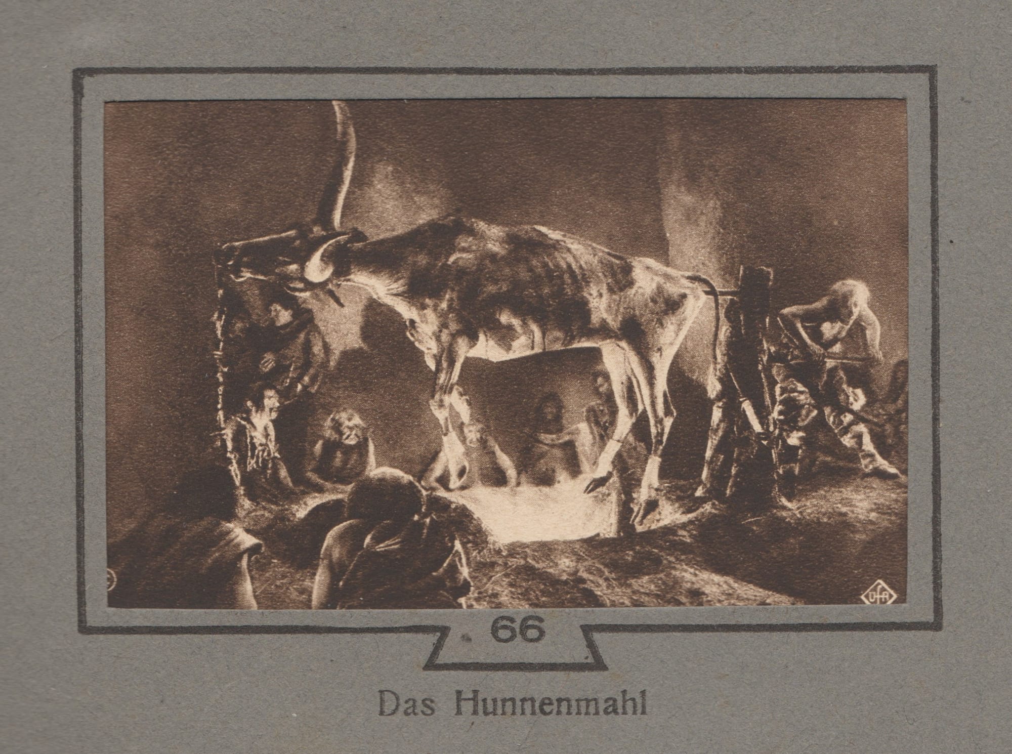 L'Estetica del Monumentalismo: La Costruzione di un Ordine Visivo