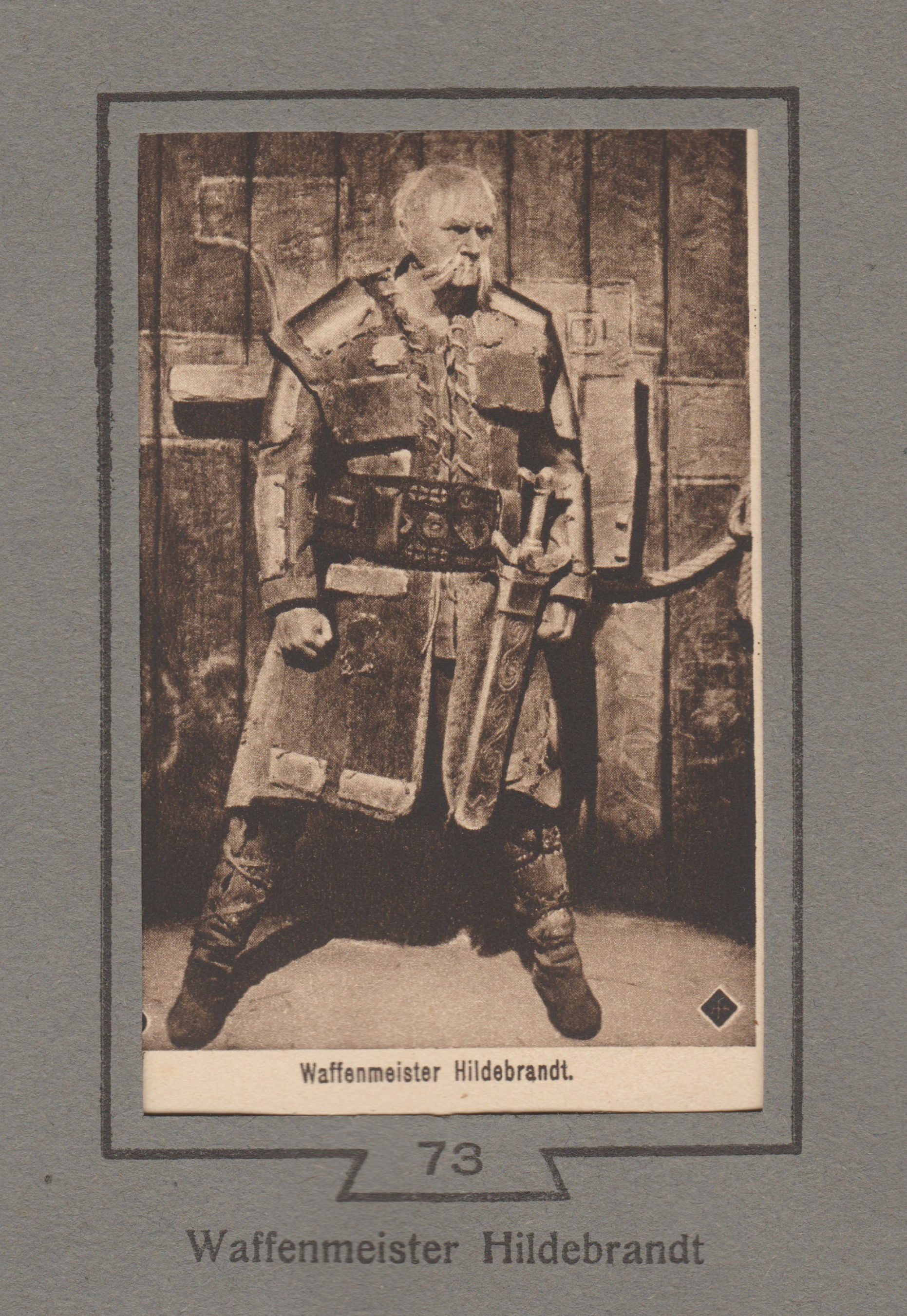 L'Estetica del Monumentalismo: La Costruzione di un Ordine Visivo