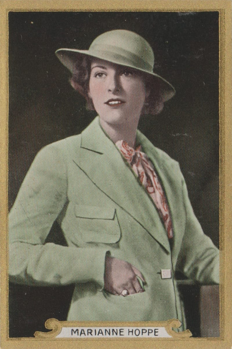 GOLD DOLLAR CIGARETTES (1935)