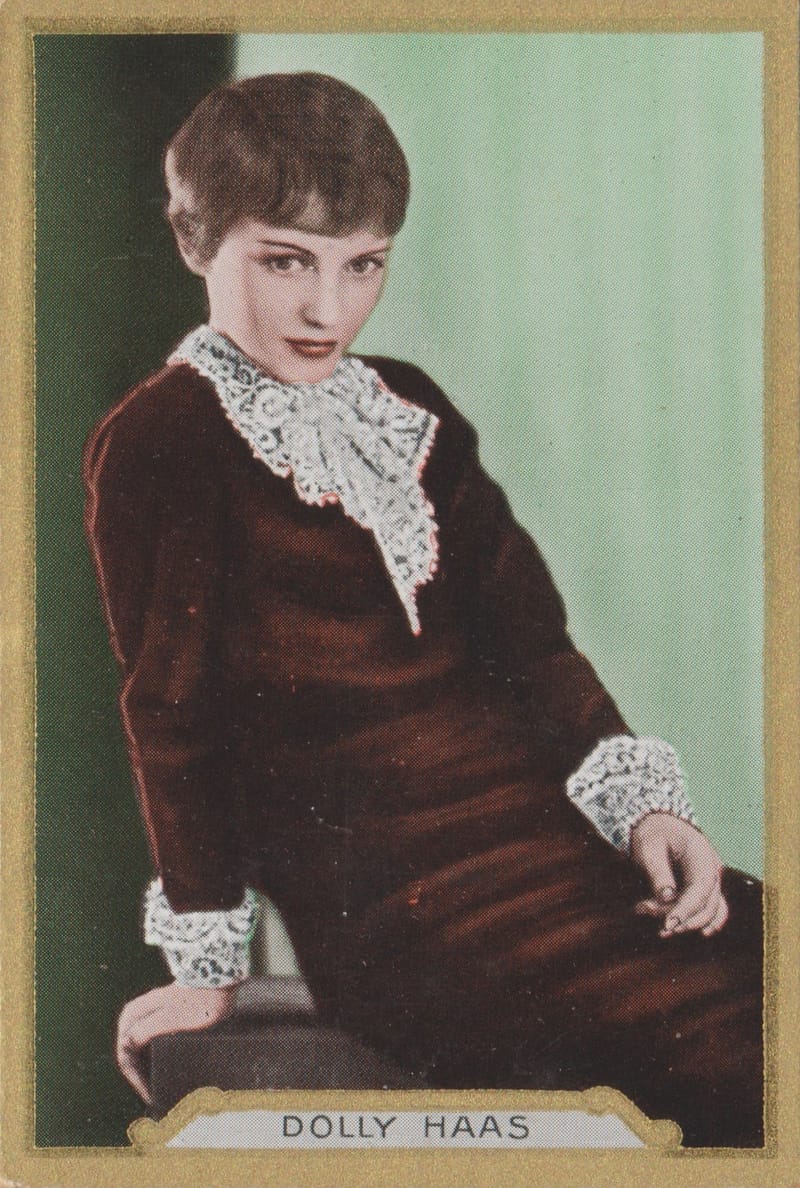 GOLD DOLLAR CIGARETTES (1935)