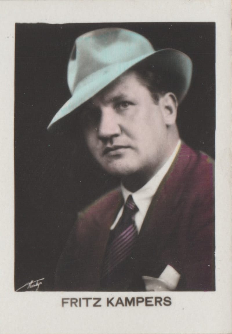 CIGARETTENFABRIK "ORAMI" DRESDA (1932)