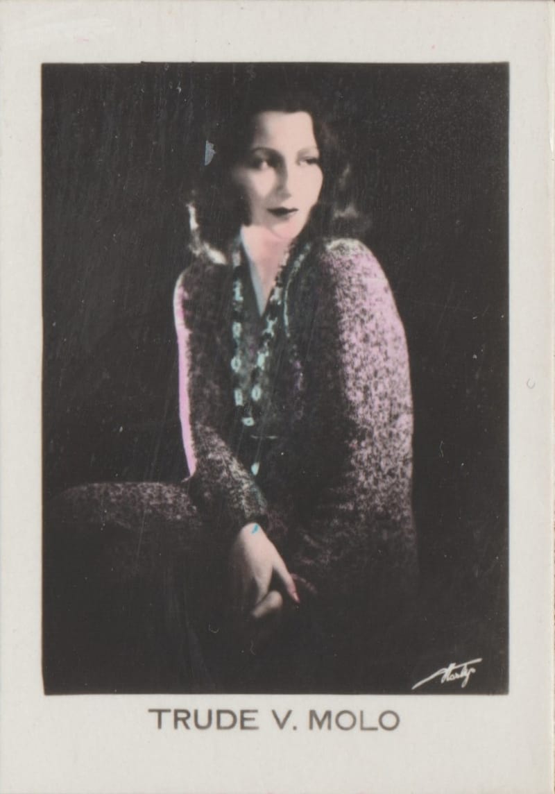 CIGARETTENFABRIK "ORAMI" DRESDA (1932)