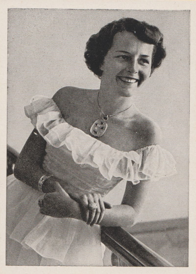 Zigarettenfabrik Kosmos -  Dresden (1952)