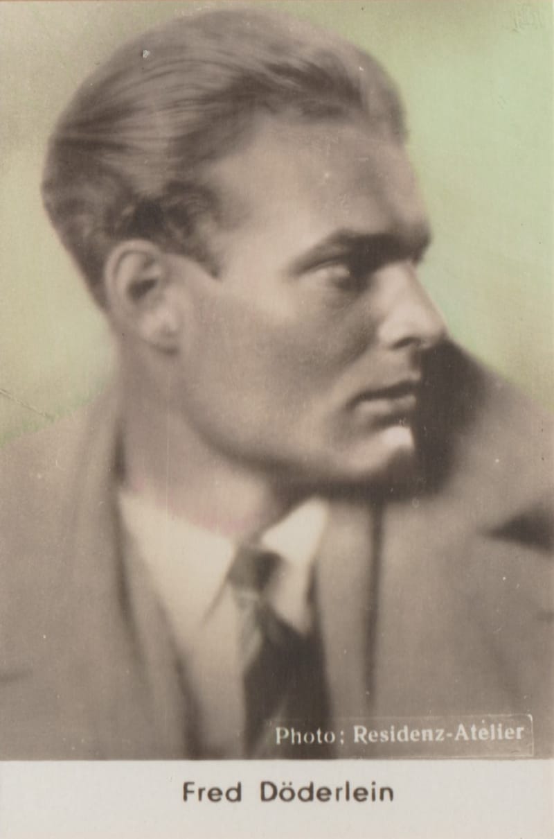 Zigarettenfabrik Kosmos -  Dresden - (1933)