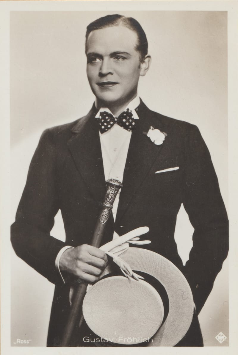 HAUS BERGMANN ZIGARETTENFABRIK Dresda (1935)