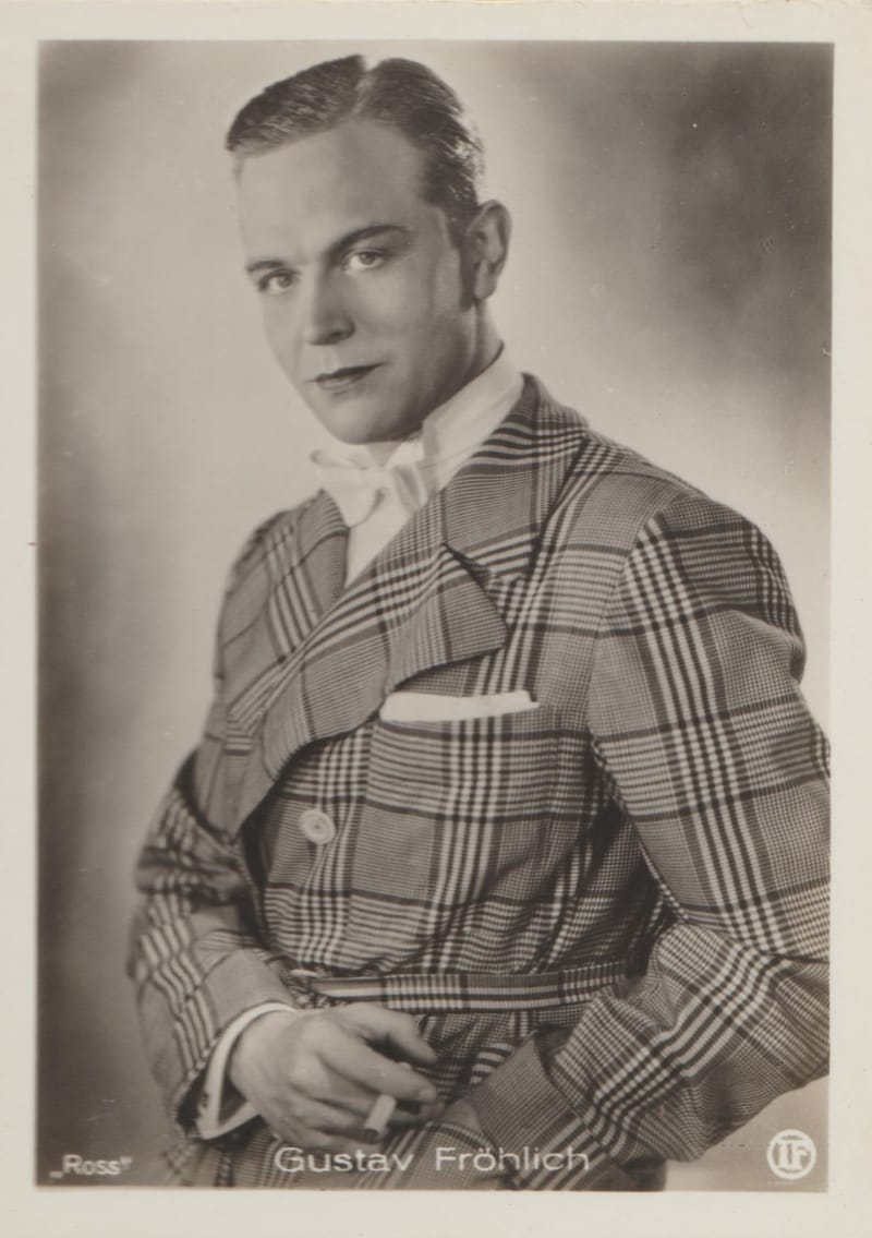 HAUS BERGMANN ZIGARETTENFABRIK Dresda (1935)