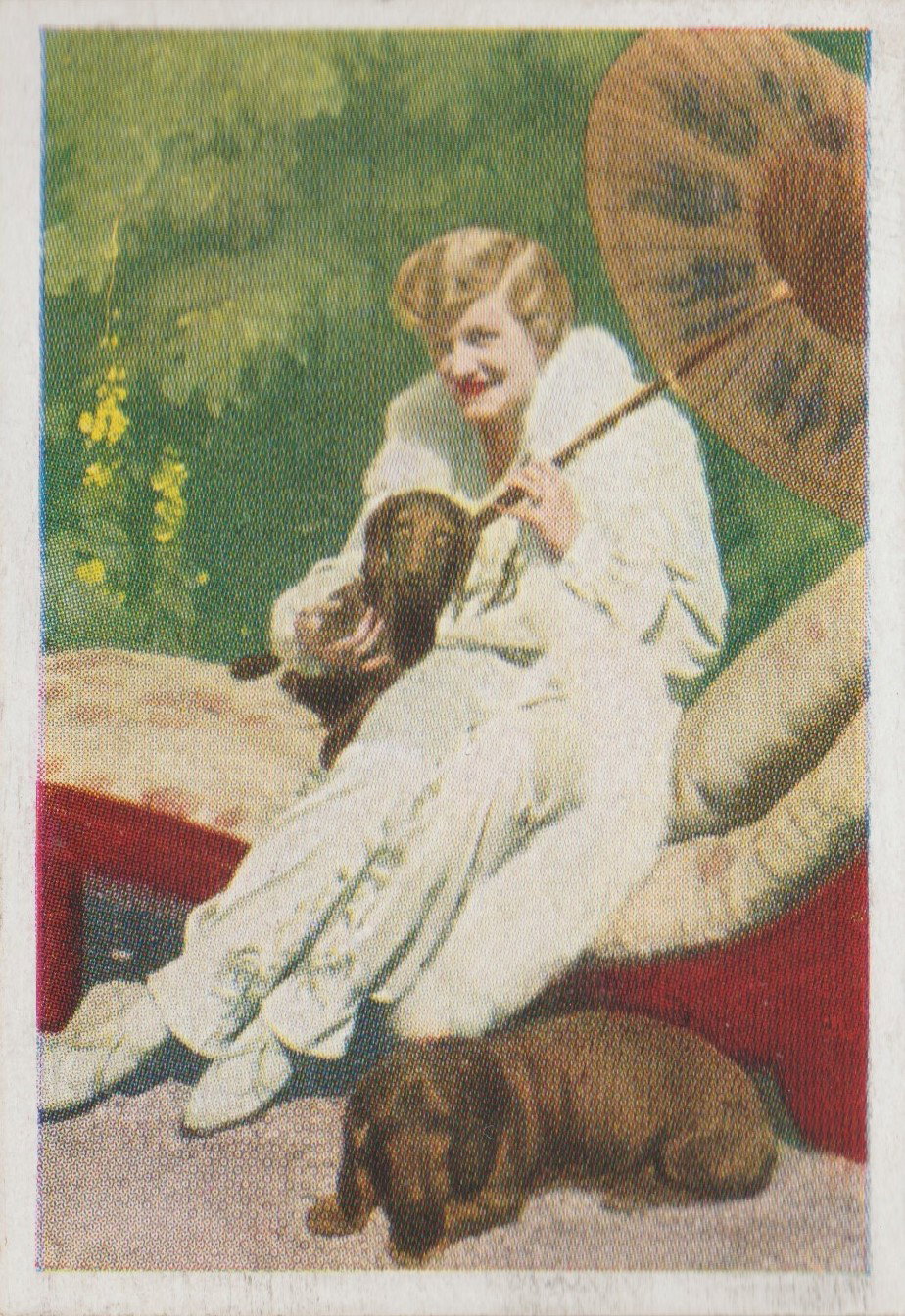 UNSERE KÜNSTLERINNEN MIT IHREN LIEBLINGEN