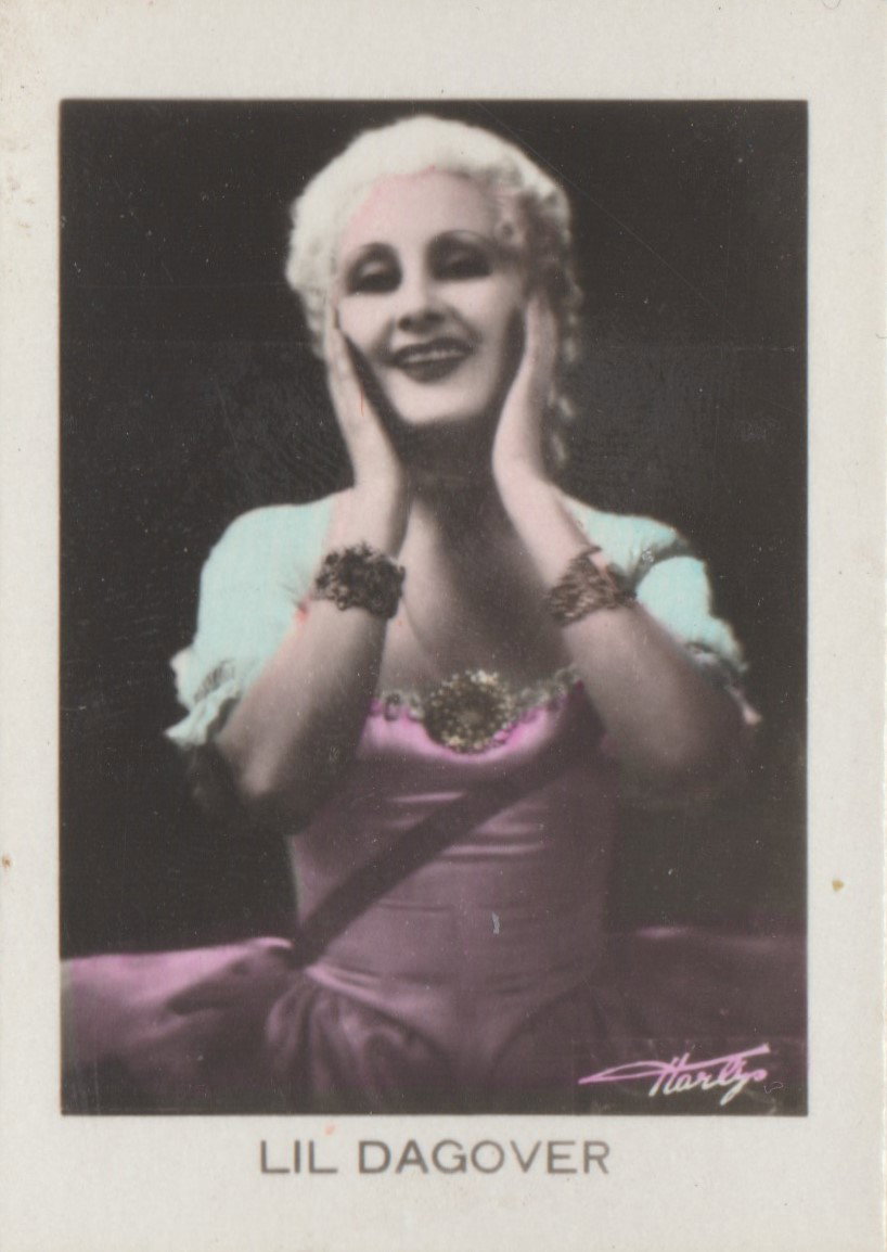 CIGARETTEN FACTORY "ORAMI" DRESDEN (1932)