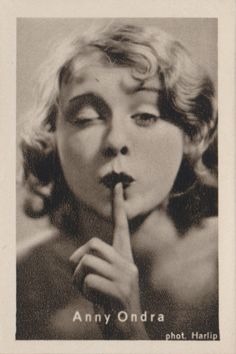 W. Lande, GmbH, Dresden, Germany (1932)