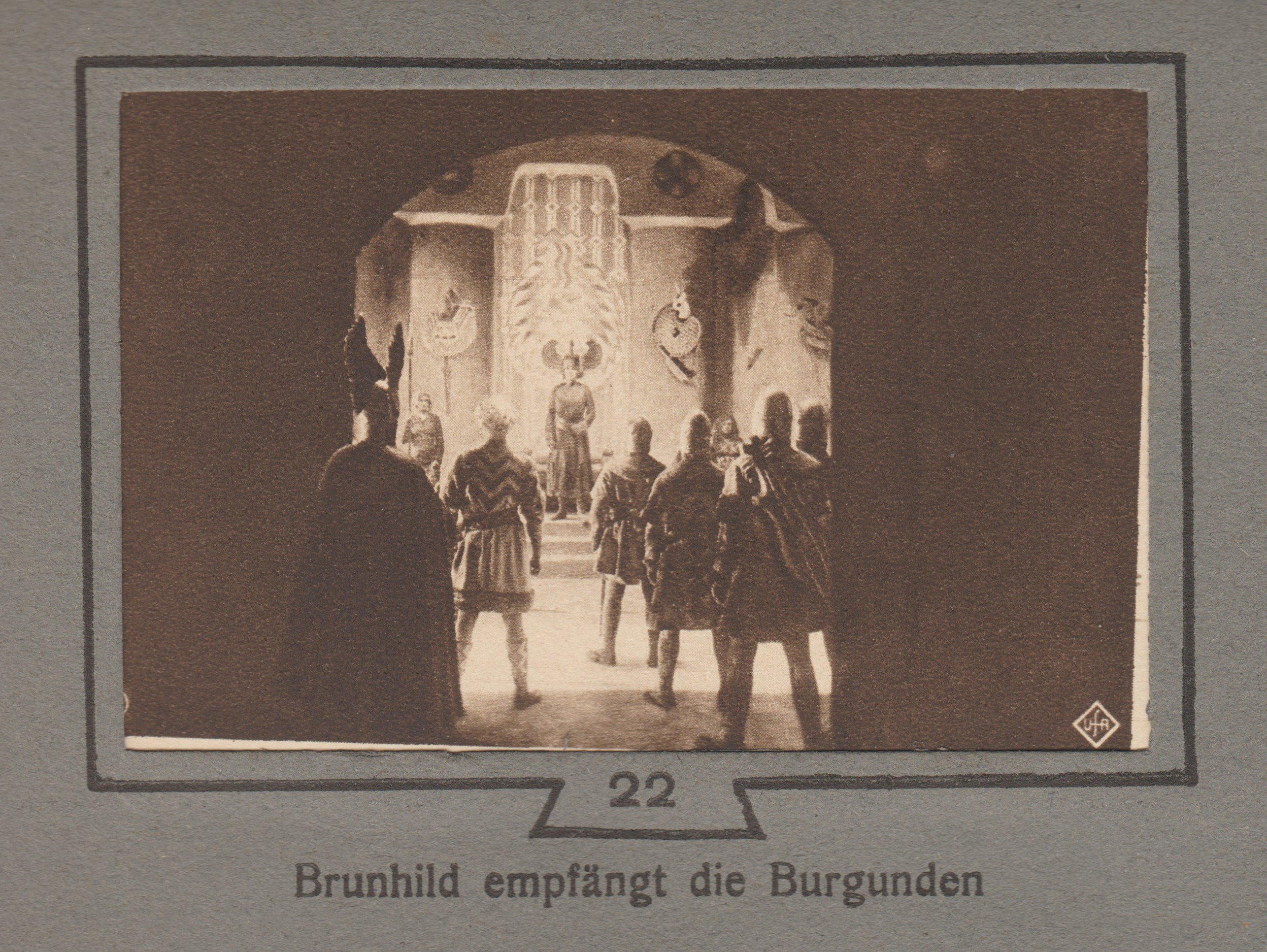 The Aesthetics of Monumentalism: The Construction of a Visual Order