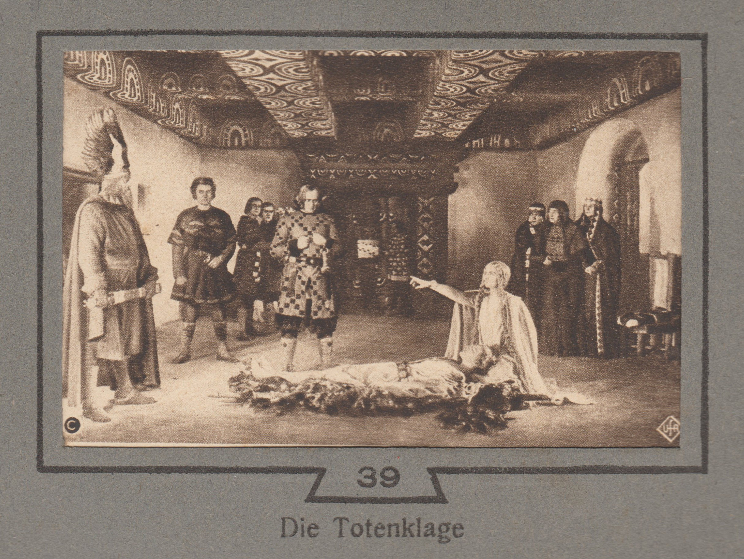 The Aesthetics of Monumentalism: The Construction of a Visual Order