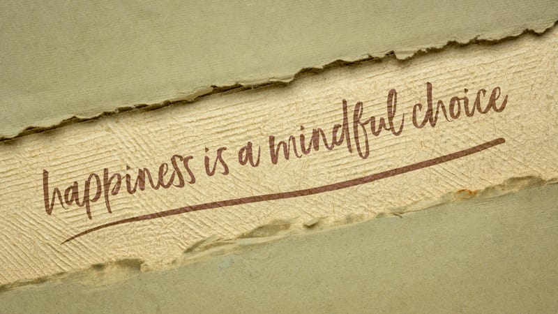 10 esercizi di mindfulness e grounding per gestire l'ansia