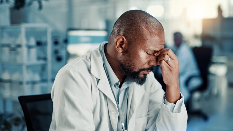 Burnout, 10 segnali da riconoscere e 10 azioni di prevenzione