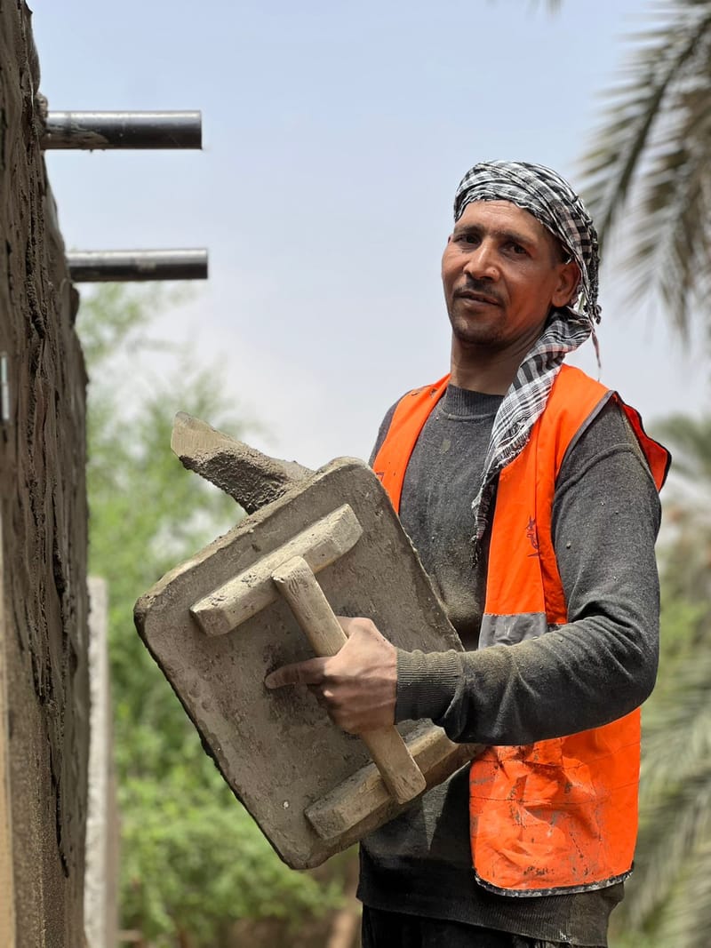 يهدف لتنمية القرى والمدن الفقيرة بالتعاون مع شركات القطاع الخاص ( مجموعة شركات السويدى) وذلك من خلال: