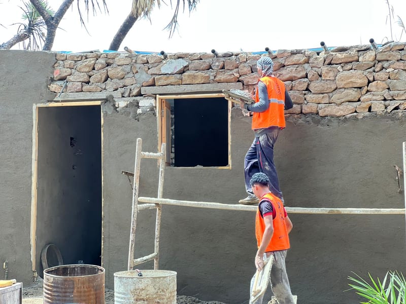 يهدف لتنمية القرى والمدن الفقيرة بالتعاون مع شركات القطاع الخاص ( مجموعة شركات السويدى) وذلك من خلال: