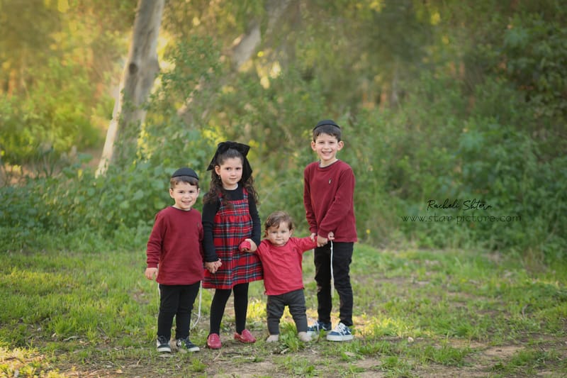 הטוהר הזה של הבונבון שבגזירת תלתל נהיה גבר קטן