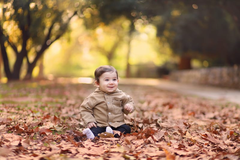 הטוהר הזה של הבונבון שבגזירת תלתל נהיה גבר קטן